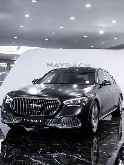 成都330岚图汽车的售后服务让用户无忧出行，迈巴赫未来的豪华车趋势